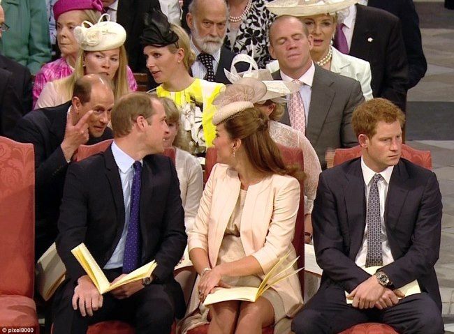 photo article-2335617-1A23B38B000005DC-985_964x711_zps3c2e0ce2.jpg