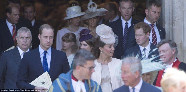 photo article-2335639-1A241C59000005DC-536_964x477_zps41df4d35.jpg