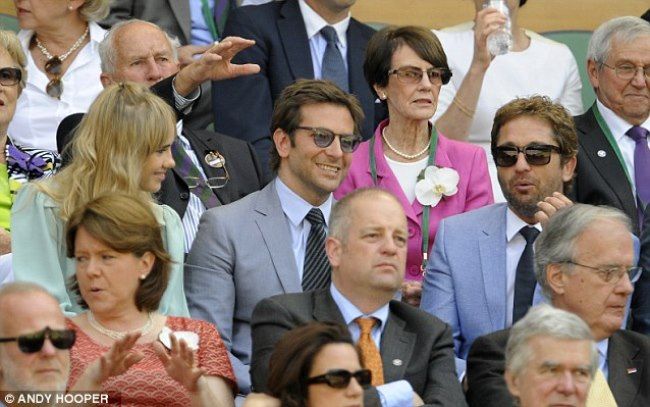  photo article-2357839-1AB3ACDE000005DC-916_638x399_zps4d0fe970.jpg