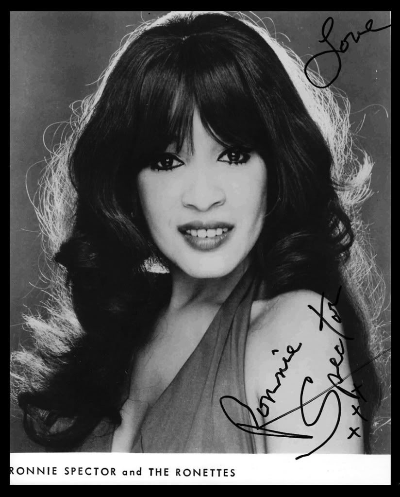 The Marvelettes When Youre Young And In Love The Marvelettes When Youre Young And In Love