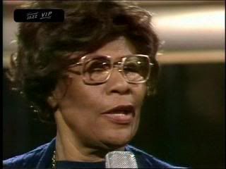 PDVD 001 25 - Ella Fitzgerald in Köln 1974 (2009) [DVD5] [NTSC] [VS]