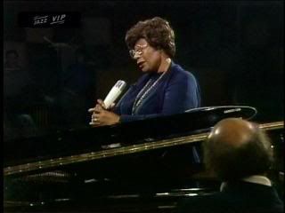 PDVD 005 25 - Ella Fitzgerald in Köln 1974 (2009) [DVD5] [NTSC] [VS]