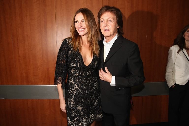 photo 849404929_roberts_grammy_13_123_79lo_zps3307e677.jpg
