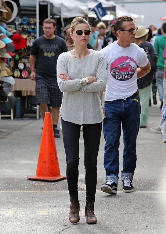 photo Amber_Heard_DFSDAW_001_zpse122f6e2.jpg