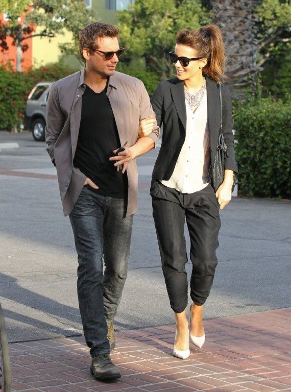 photo KateBeckinsaleKateBeckinsaleLenWiseman7Xi2-uXmtohx_zps5321aeb4.jpg
