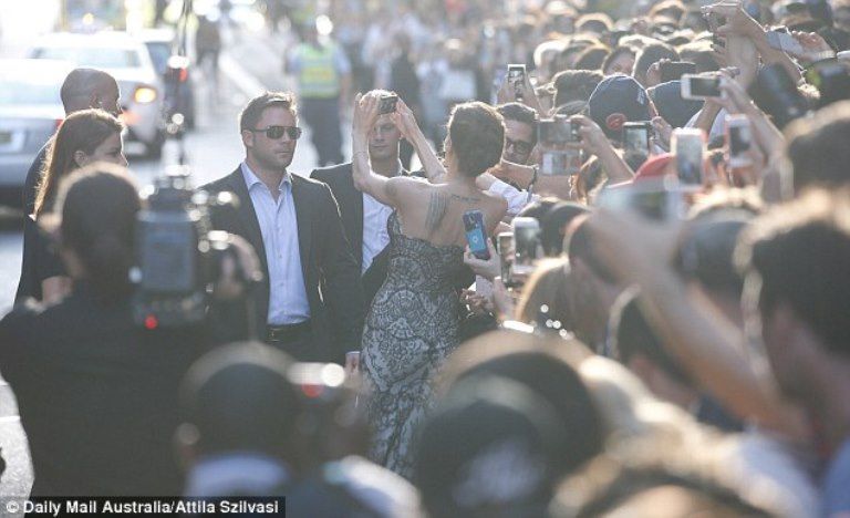 photo 1416259856353_Image_galleryImage_Angelina_Jolie_and_Brad_P_zps7dde45a8.jpg