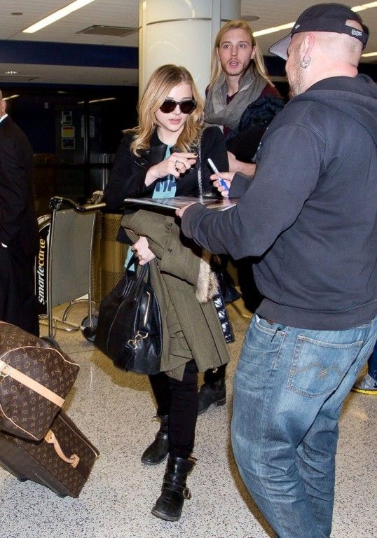 photo ChloeGraceMoretzChloeGraceMoretzArrives7r8Nhuy33mnx_zps636782d8.jpg