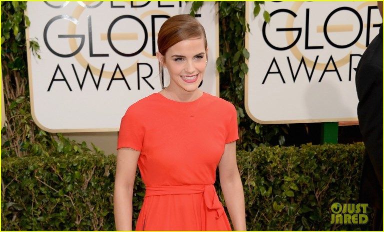 photo emma-watson-golden-globes-2014-red-carpet-05_zps53432e57.jpg