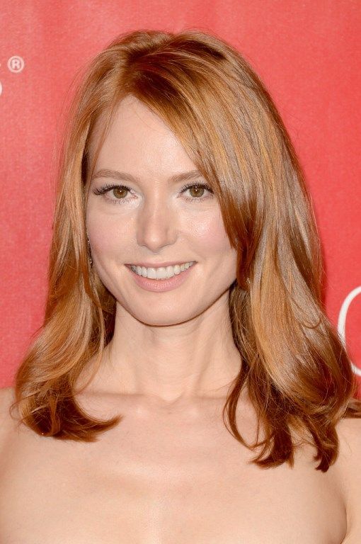 photo AliciaWitt2014MusiCaresPersonYearGalaXyU2nltXEzfx_zps2a1f07a5.jpg