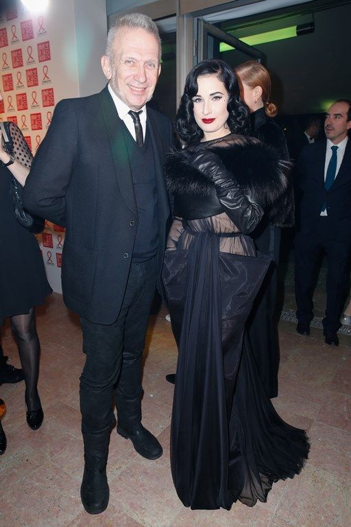 photo DitavonTeese_DFSDAW_009_zps40b8e12f.jpg