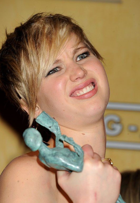 photo JenniferLawrence_DFSDAW_028_zps8a33e85e.jpg