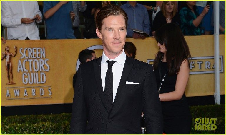 photo benedict-cumberbatch-sag-awards-2014-red-carpet-02_zpsb663e13d.jpg
