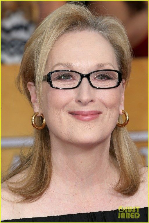 photo meryl-streep-sag-awards-2014-red-carpet-01_zpsfea4befb.jpg