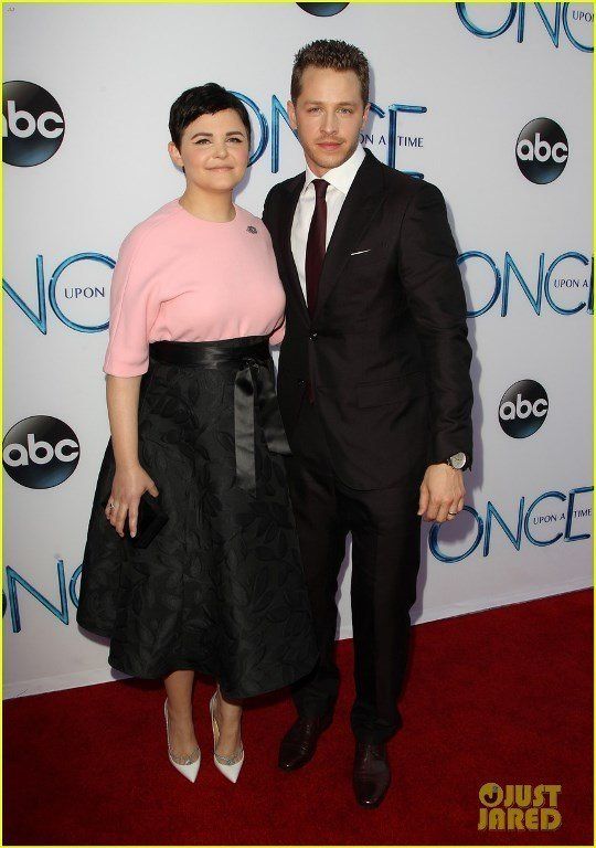 photo ginnifer-goodwin-josh-dallas-are-the-cutest-couple-at-once-upon-a-times-season-four-02_zpsfd54a54a.jpg
