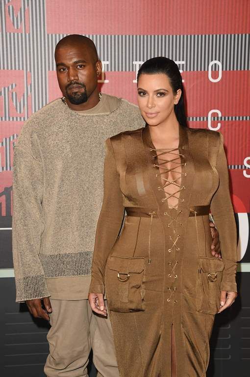 photo Kim Kardashian attends the 2015 MTV Video Music Awards August 30-2015 2023_zpsq7qulkca.jpg