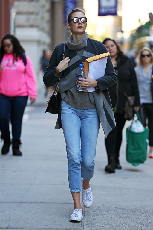 photo Karlie_Kloss_04.11.2015_DFSDAW_011_zps2fkunzik.jpg