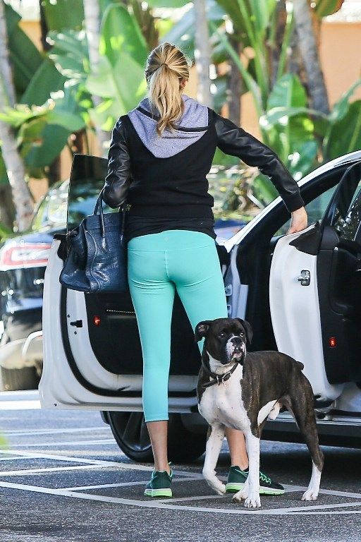 photo KateUpton111015_13_zpsfcsuuu4o.jpg