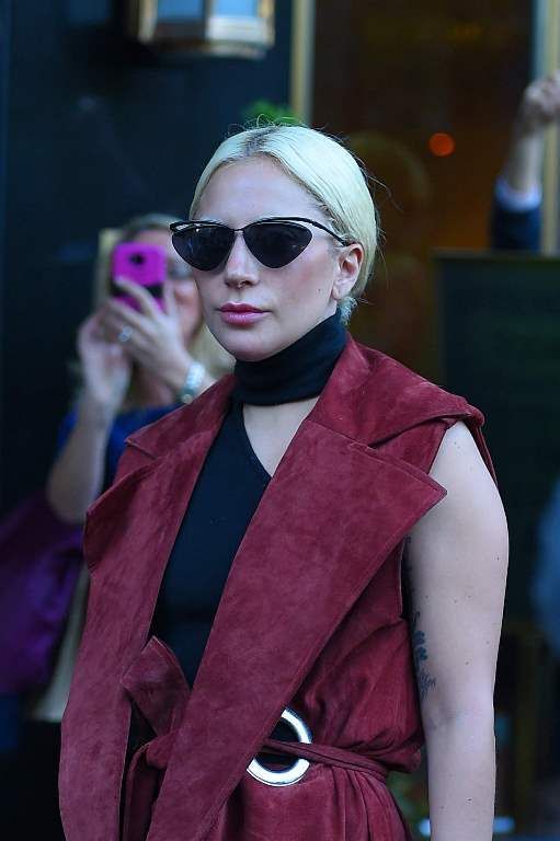photo Lady Gaga seen out in Manhattan in velure in New York November 3-2015 010_zpsw15uifjw.jpg