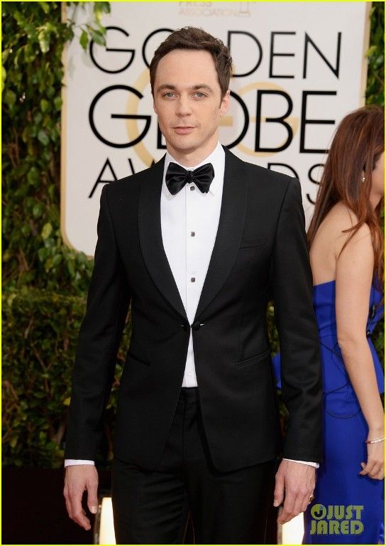photo jim-parsons-mark-ruffalo-golden-globes-2014-red-carpet-03_zps033542e4.jpg
