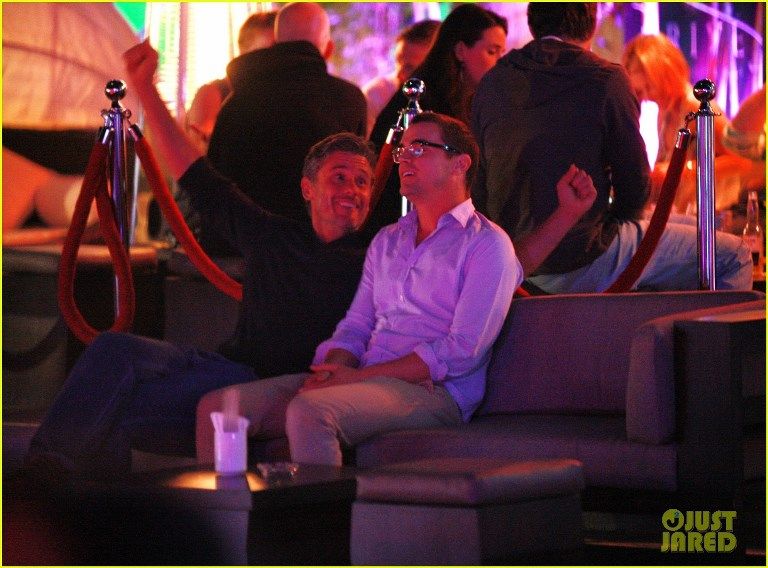 photo matt-bomer-cuddles-simon-halls-at-birthday-celebration-in-cabo-08_zps635f7a6d.jpg