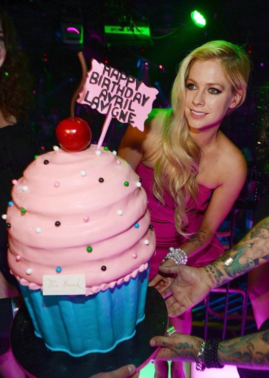 photo 14-30bday-8_zps2e0af74a.jpg