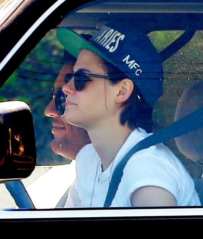 photo KSTEWARTFANS10012014LA1_zps615a8b84.jpg